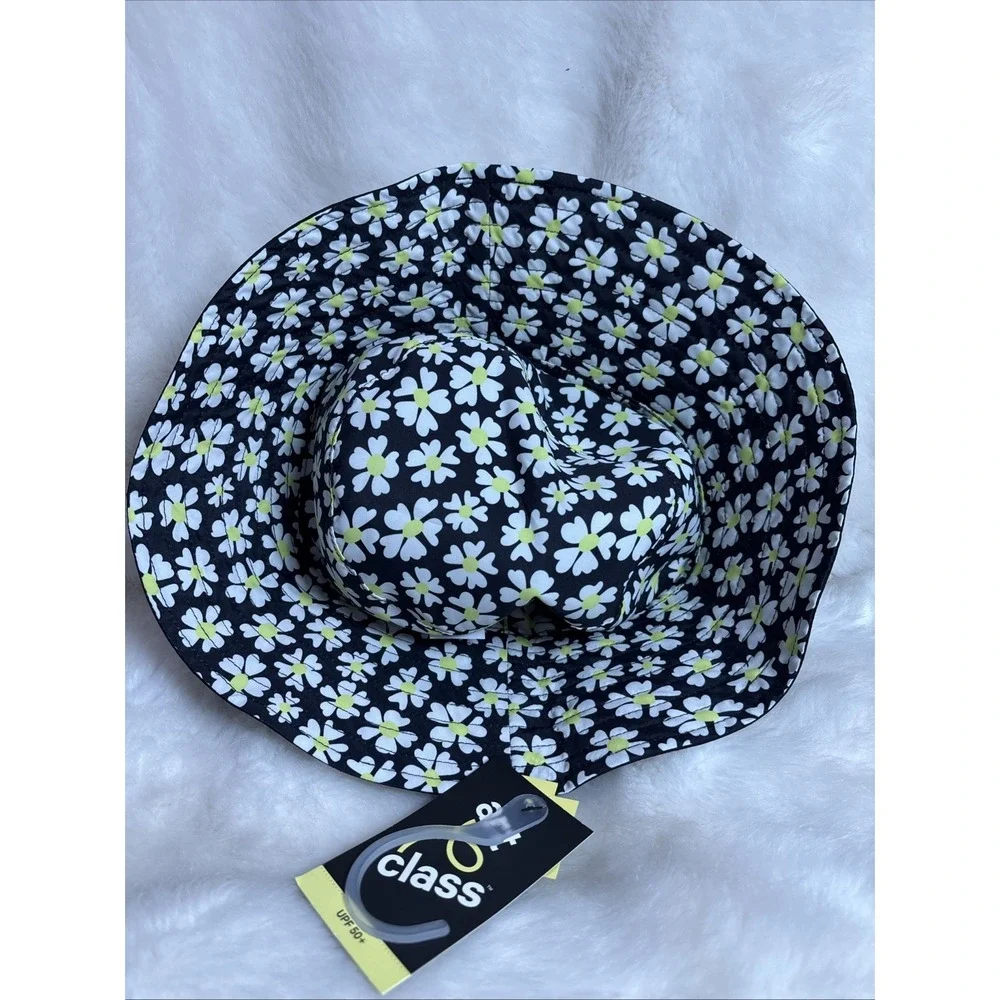 Girls' Reversible Daisy Printed Bucket Hat, Black, OSFM, UPF 50+ Art Class NWT